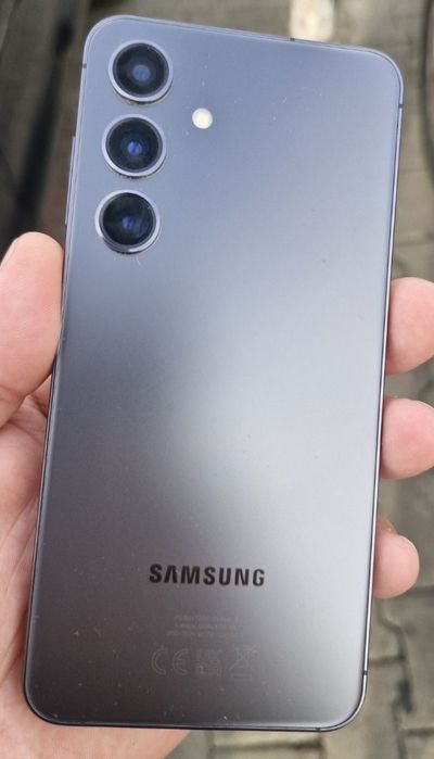 Vând Samsung s24 impecabil