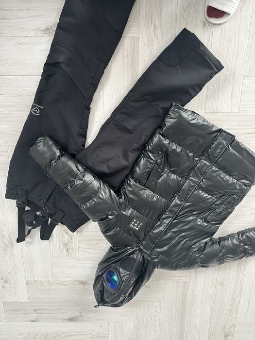 Зимняя куртка и балоневые штаны