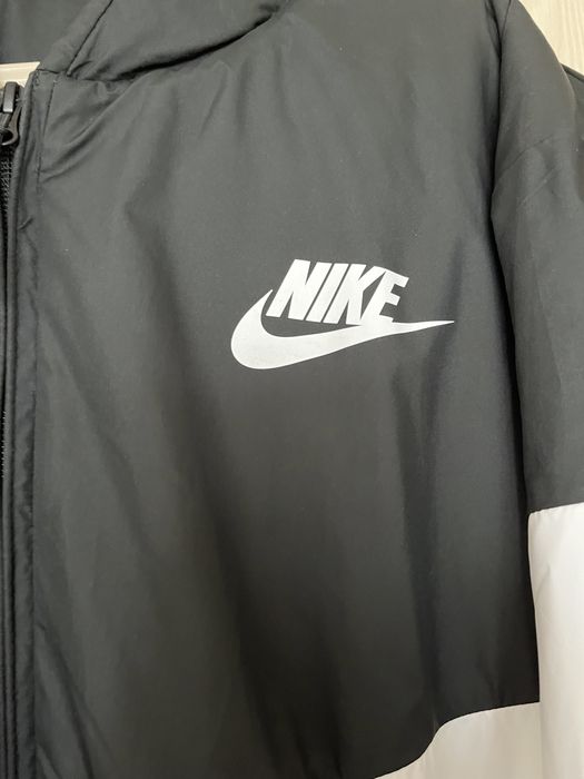 Geaca bomber NIKE xl originala nu jordan