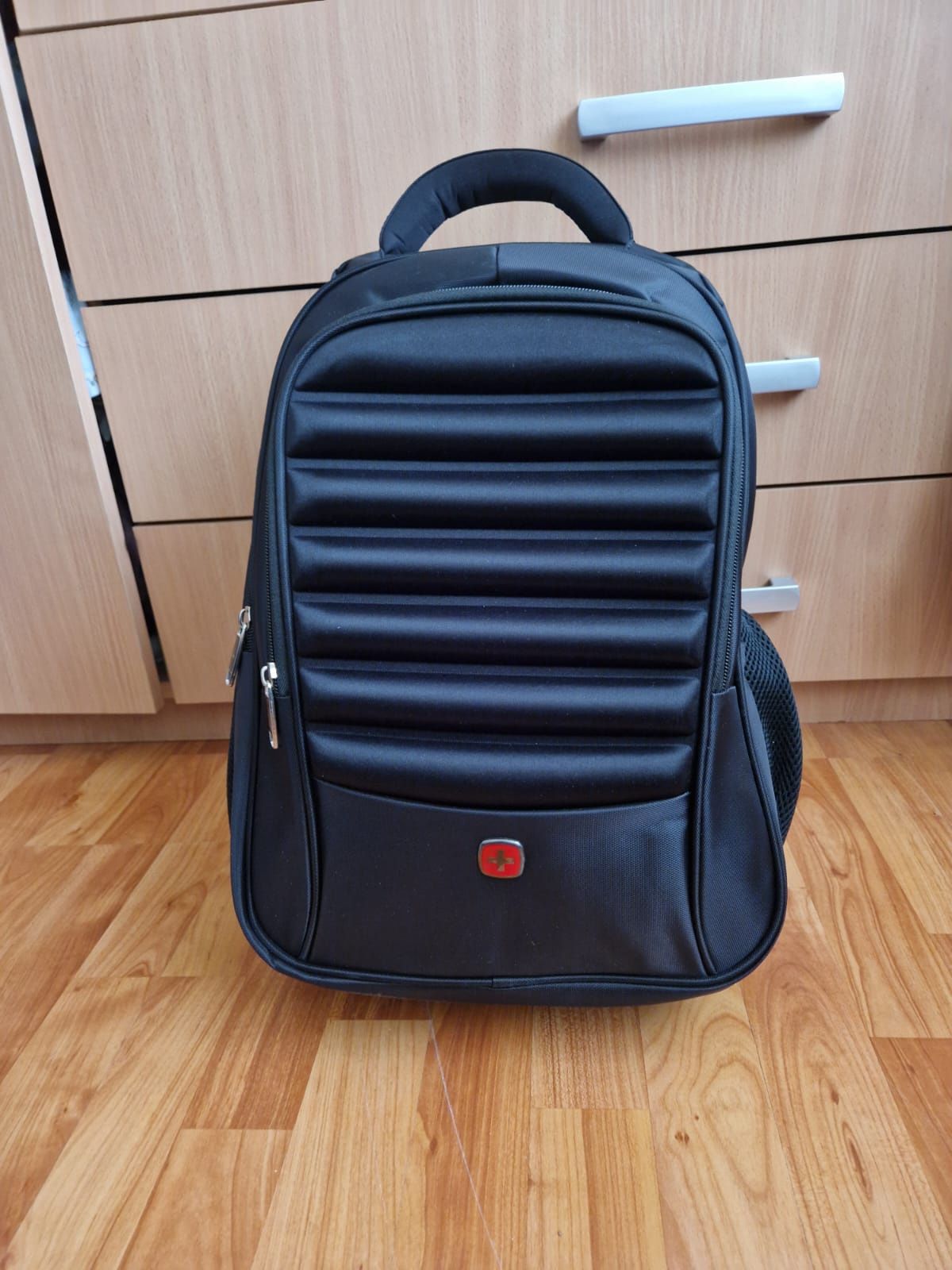 Geanta Swiss model nou