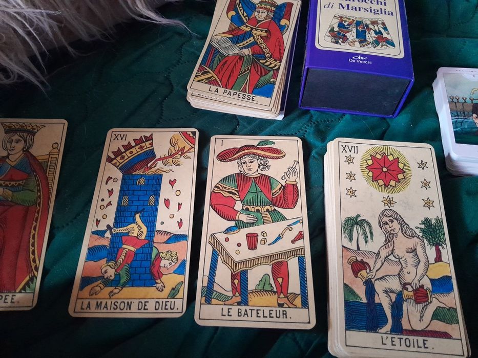 Rar Tarot de Marsilia format GIGANT,editie limitata,de colectie+CARTE