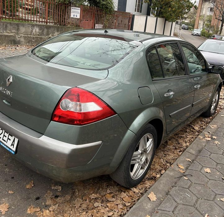 Renault Megane II Sedan