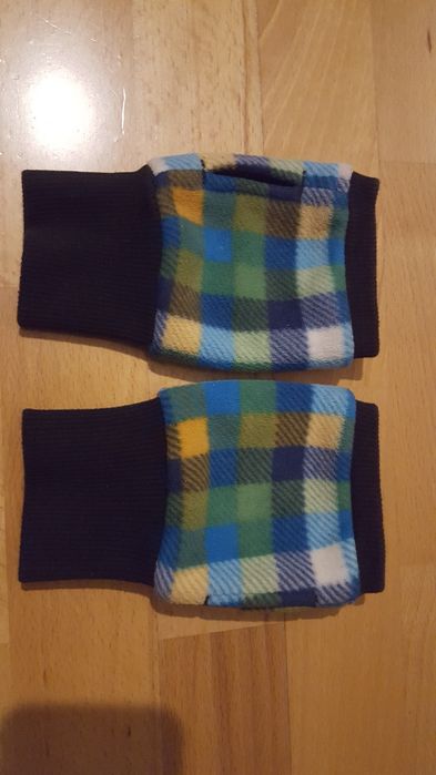 Manusi fara degete polar cu blanita in interior dama marime M foarte c