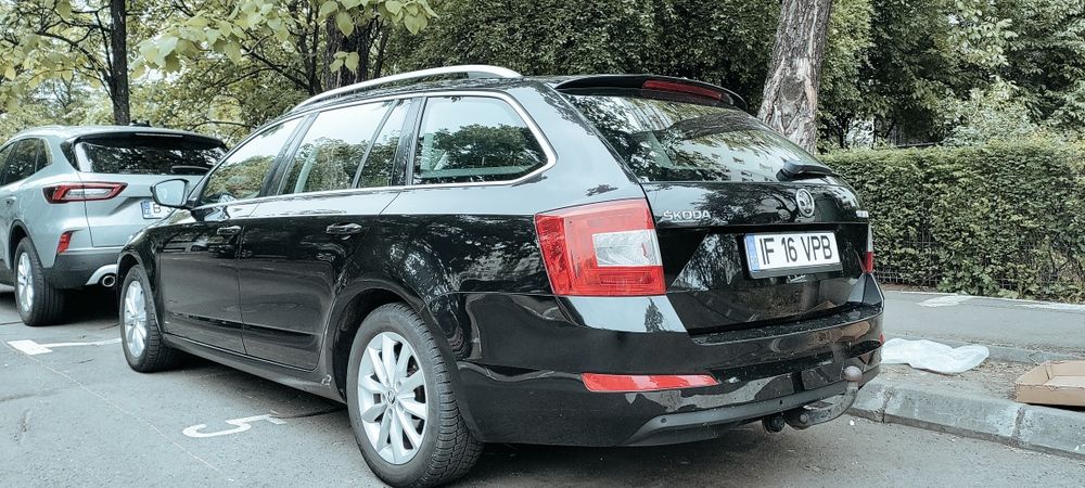 Skoda Octavia 1.2 benzină E5 dsg 7 viteze automată înmatriculată
