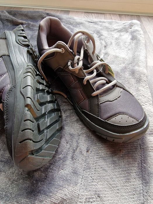 Încălțăminte Drumeţie la Munte MH100 Gri QUECHUA