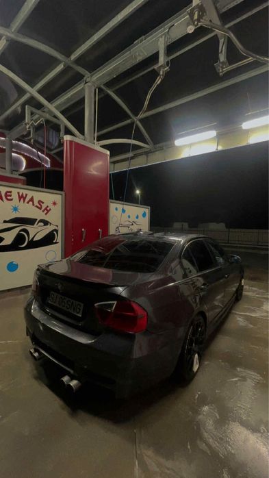Dezmembrez bmw seria 3