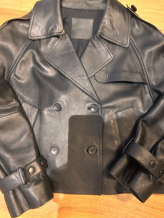 Кожен тренч Massimo Dutti