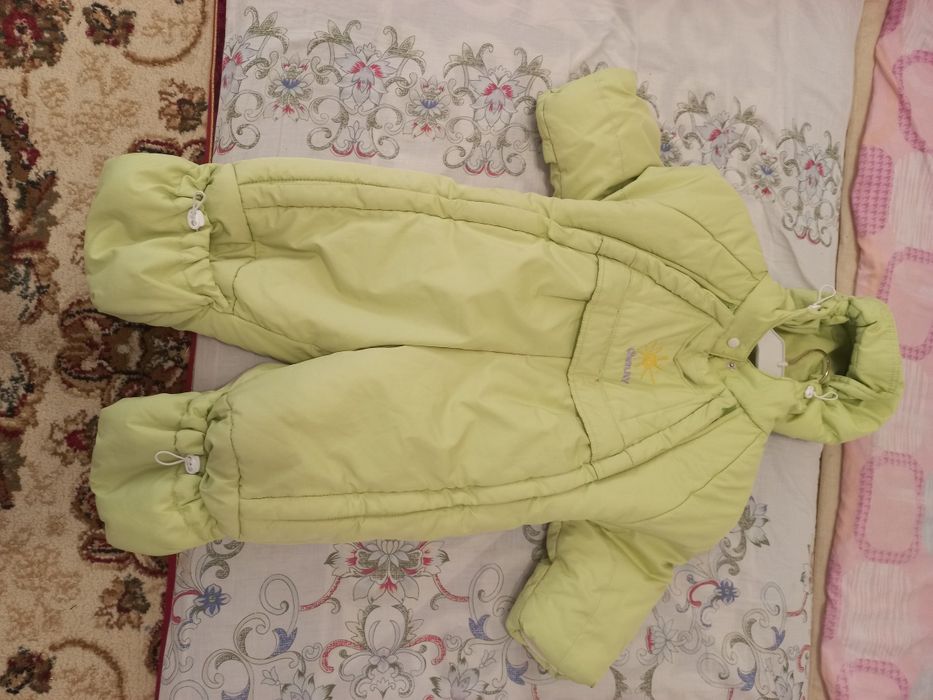 Детские вещи для девочки и мальчика