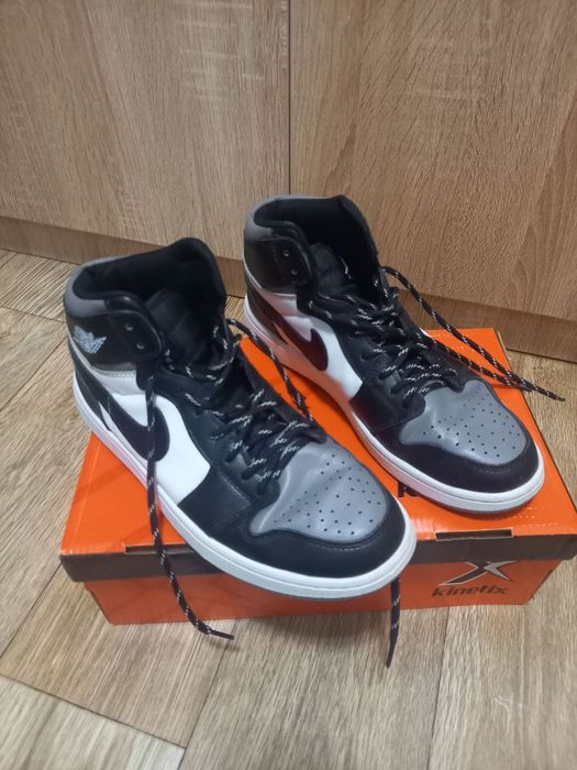 Мужская обувь, в отличном состоянии