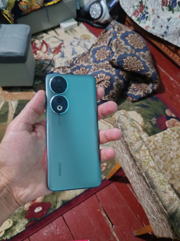 Honor 90 12/256gb(2024) iwlawi zur aybi yuq tozza telefon