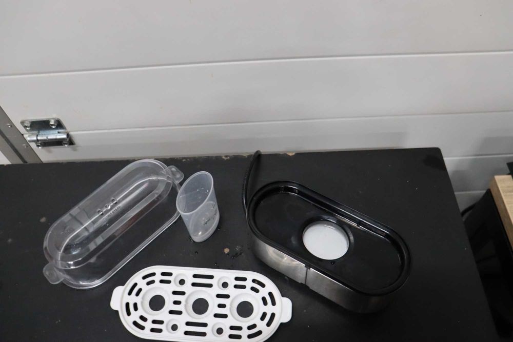 Уред за готвене на яйца Mesko MS 4485, 3 яйца, 210 W, Черен, Сребърен