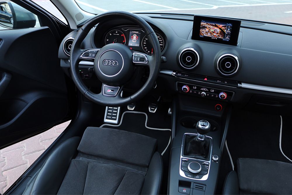 Audi a3.    2014