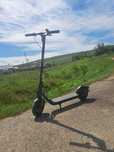 Trotineta electrica 25km/h limitată ninebot baterie 100% prima mână