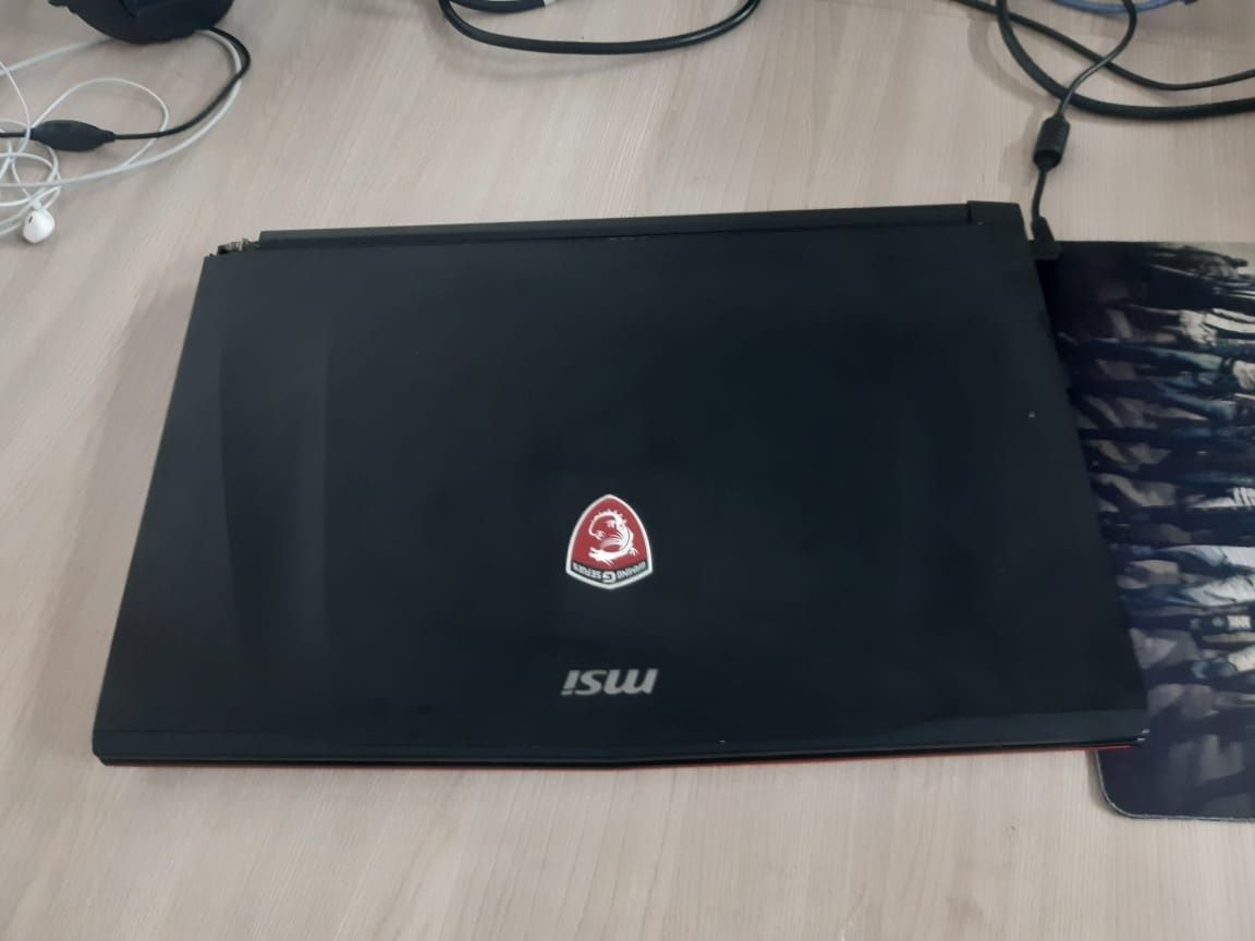 Продам игровой ноутбук msi ge62 2qc,  Core i5