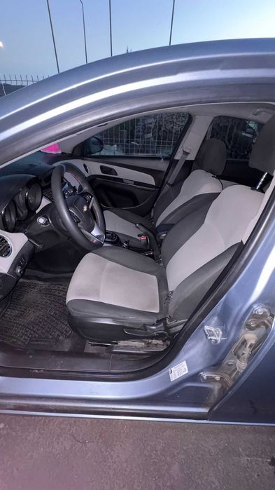 chevrolet cruze 2011