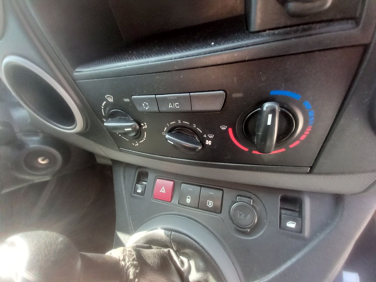 Peugeot partner 1.6 diesel an 2017