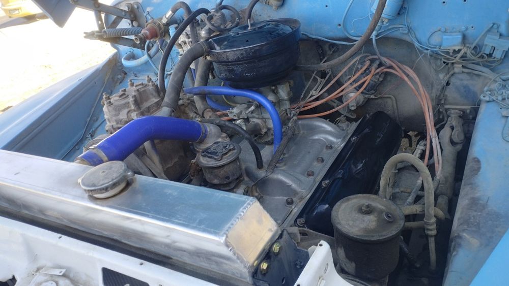 Zil sotiladi yili 1983