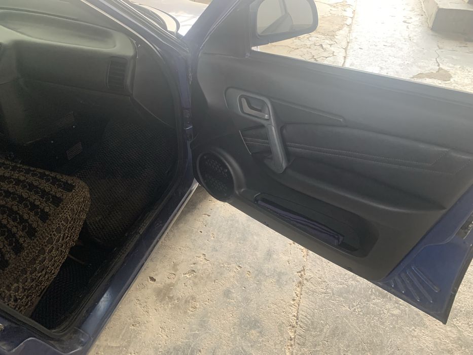 Продам ваз 2110 год выпуска 2000