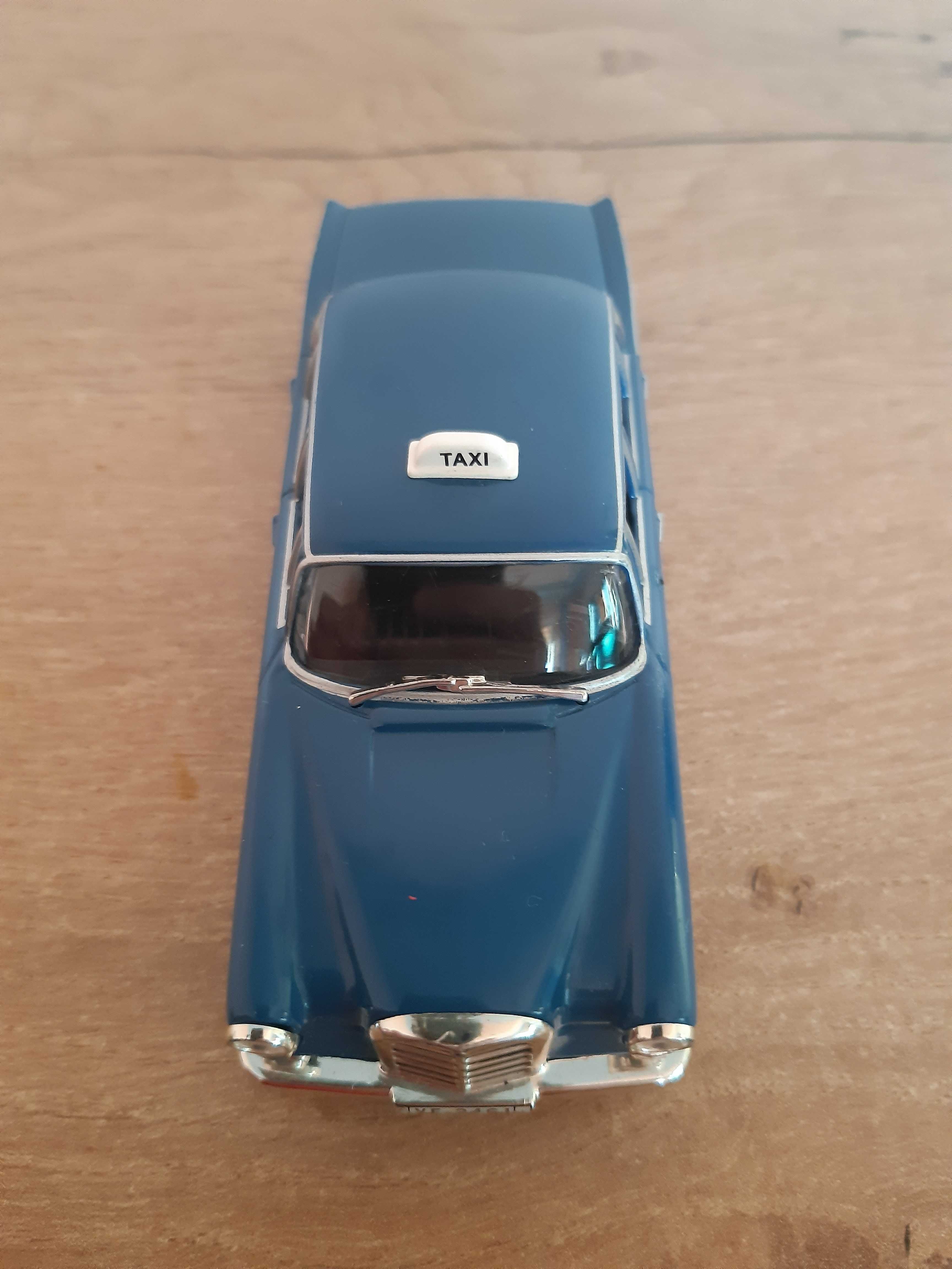 Колекционерска количка Mercedes-Benz 300SE Конска глава