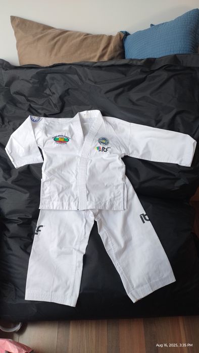 Детски добок на Центр. полицейски клуб, НСУ
Таекуон-До клуб