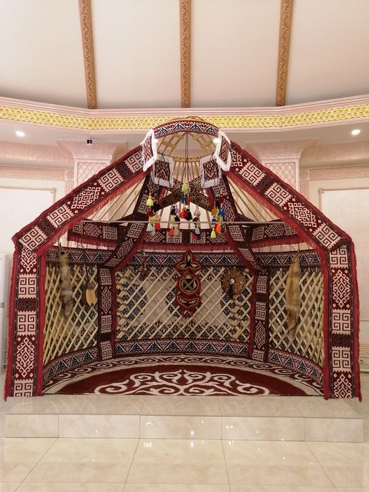 Оформление ресторана в казахском стиле