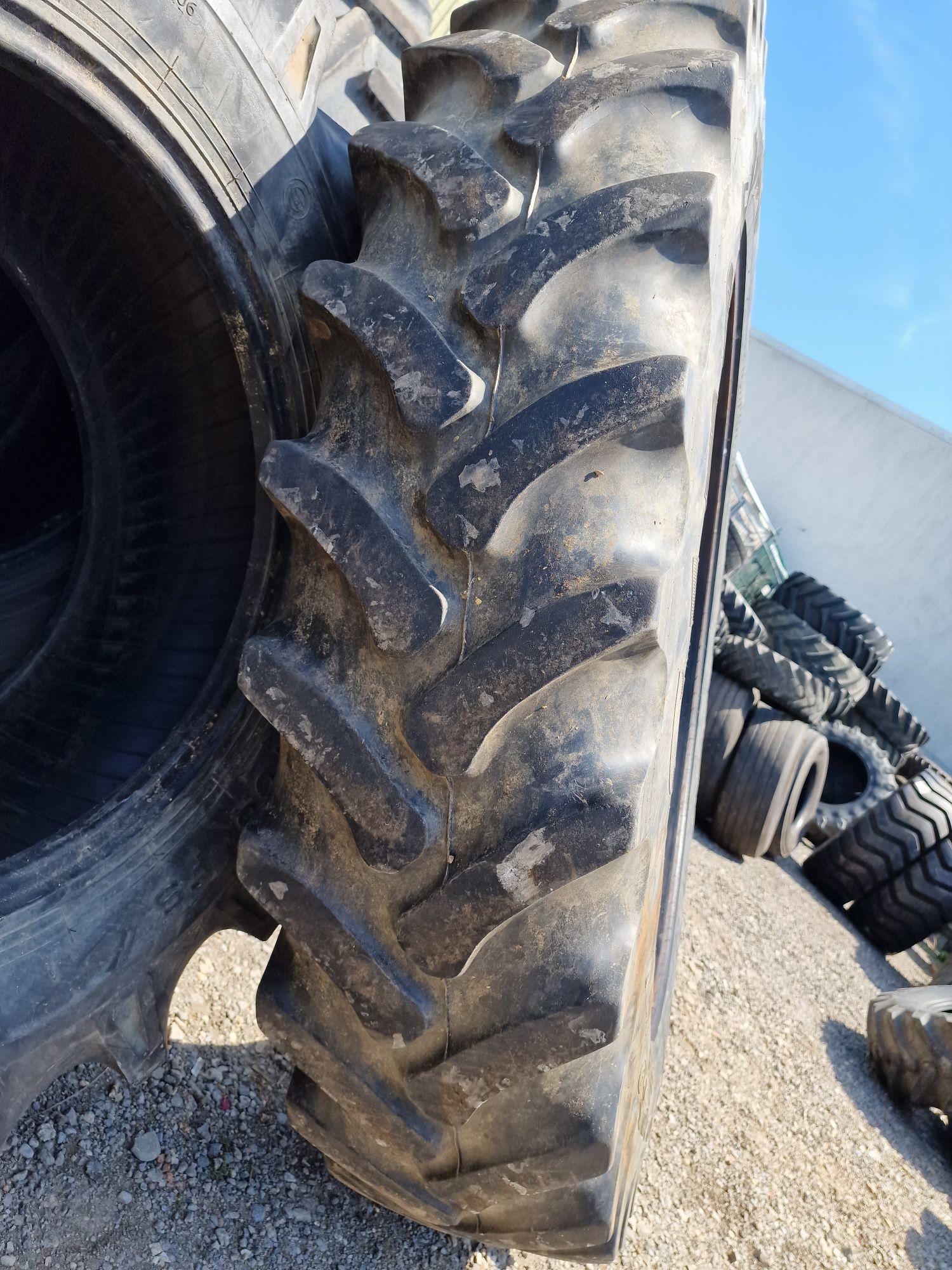 Anvelopă SH 380/90R50 marca Firestone