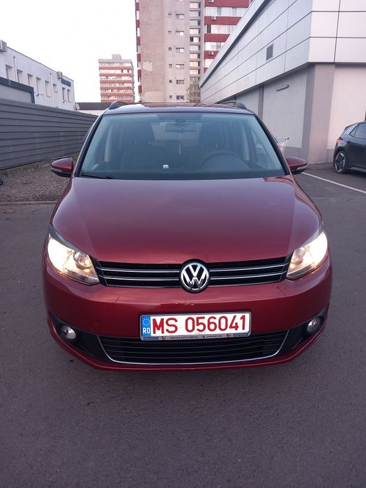 Volkswagen touran,2011,eur 5,diesel,