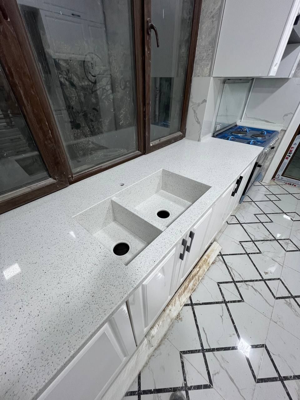 Столешница из искусственный камень