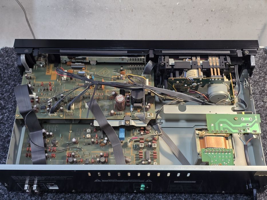 Casetofon deck PIONEER CT-445, hifi stereo, 2 motor,bias, dolby B C,
