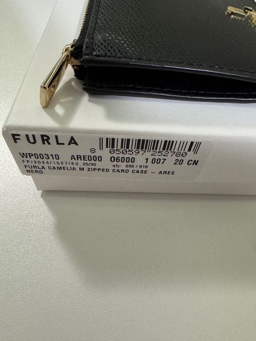 Furla черен портфейл