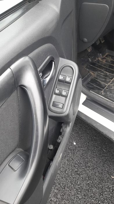 Vand Dacia Duster an 2016