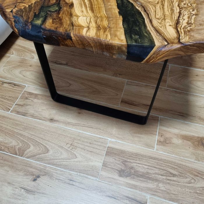 Masa din Lemn de Maslin