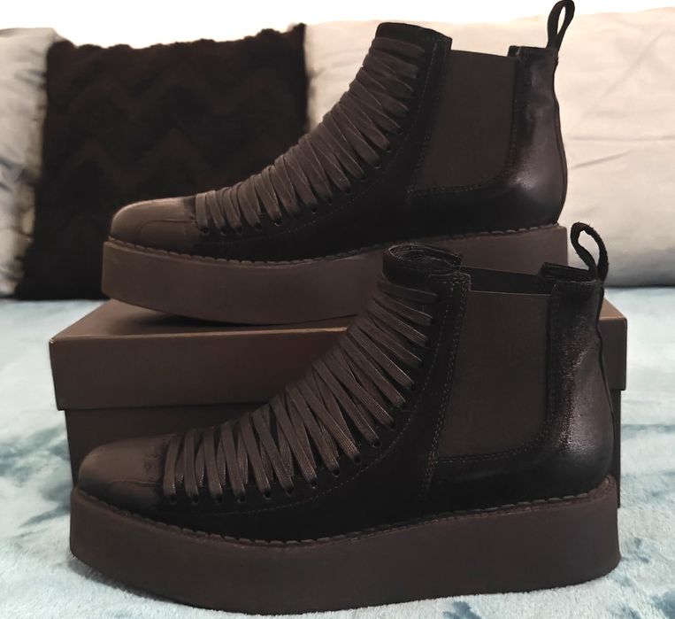 Ghete Musette damă, mărimea 38, piele întoarsă/velur, stare excelentă