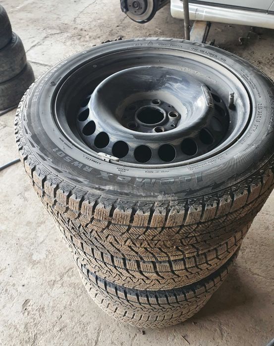 Зимний шина 215/55/16R