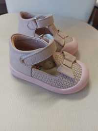Бебешки обувки Ponki