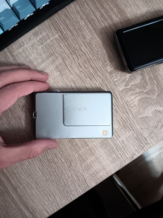 Panasonic lumix dmc-fp1 digital cam дигитална камера (НЕРАБОТЕЩА)