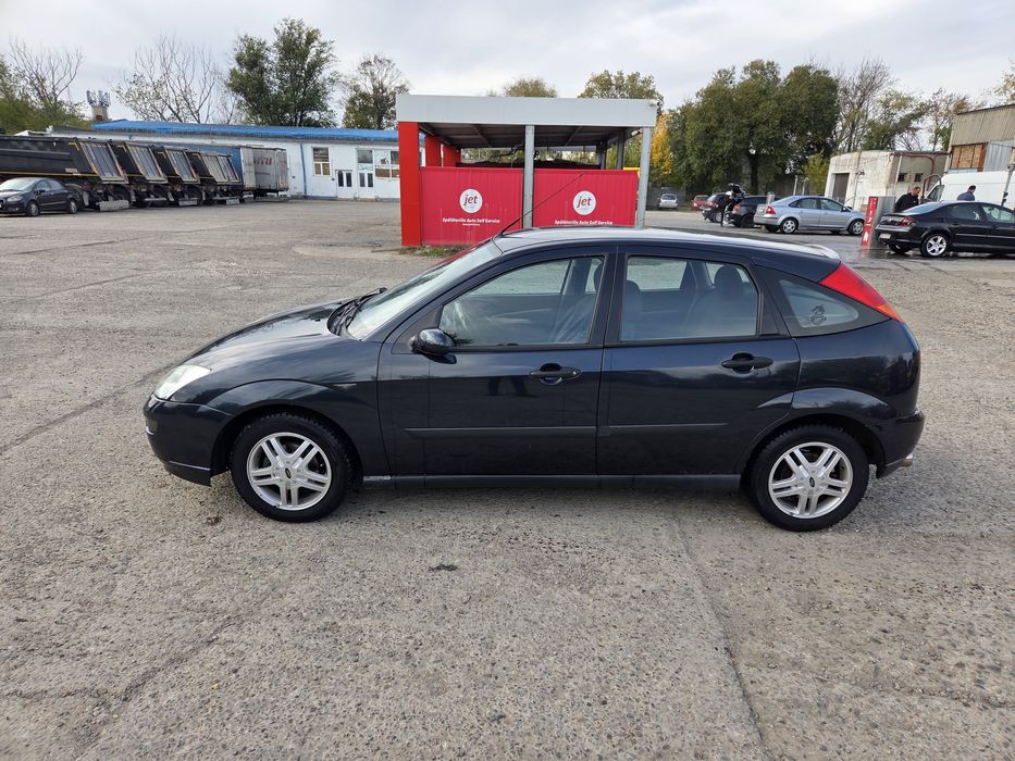 Ford Focus,1.6 benzină euro 4,înmatriculat Ro