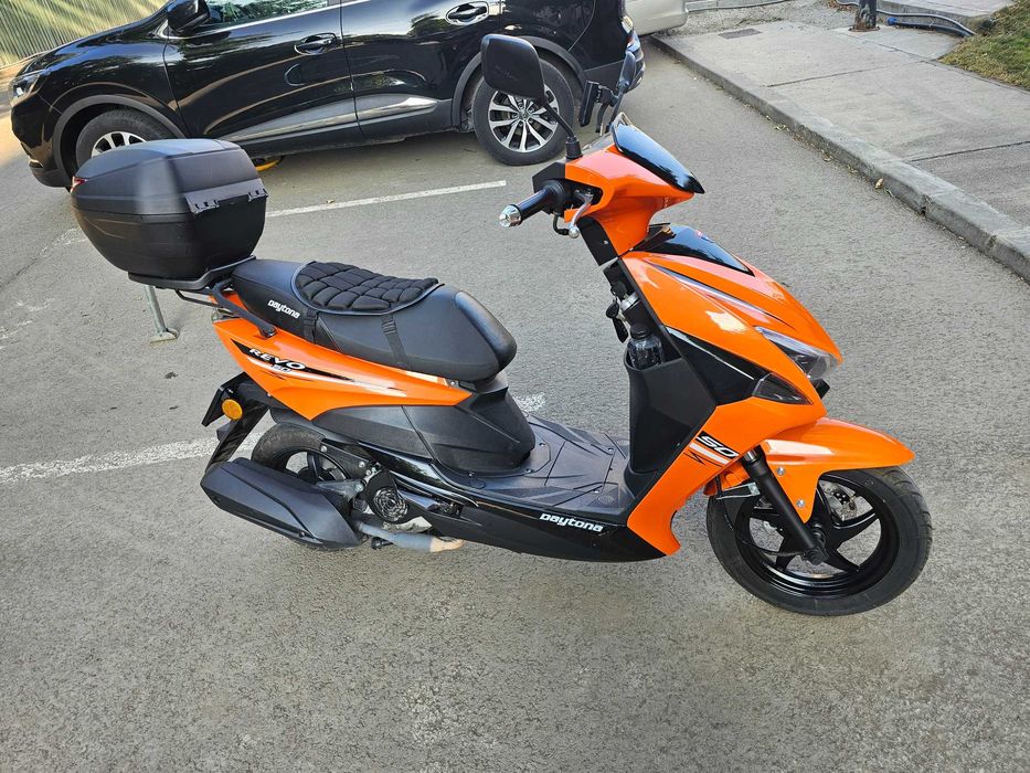 Vand scuter Daytona Revo 50 fara permis