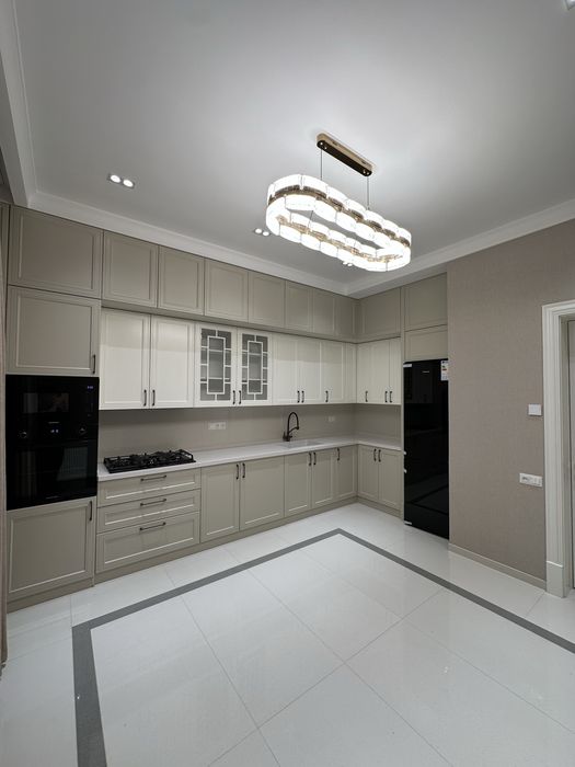 Qorasaroy. Premium klass hovlilar