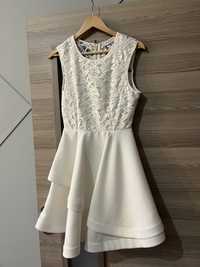 Бяла рокля BSB