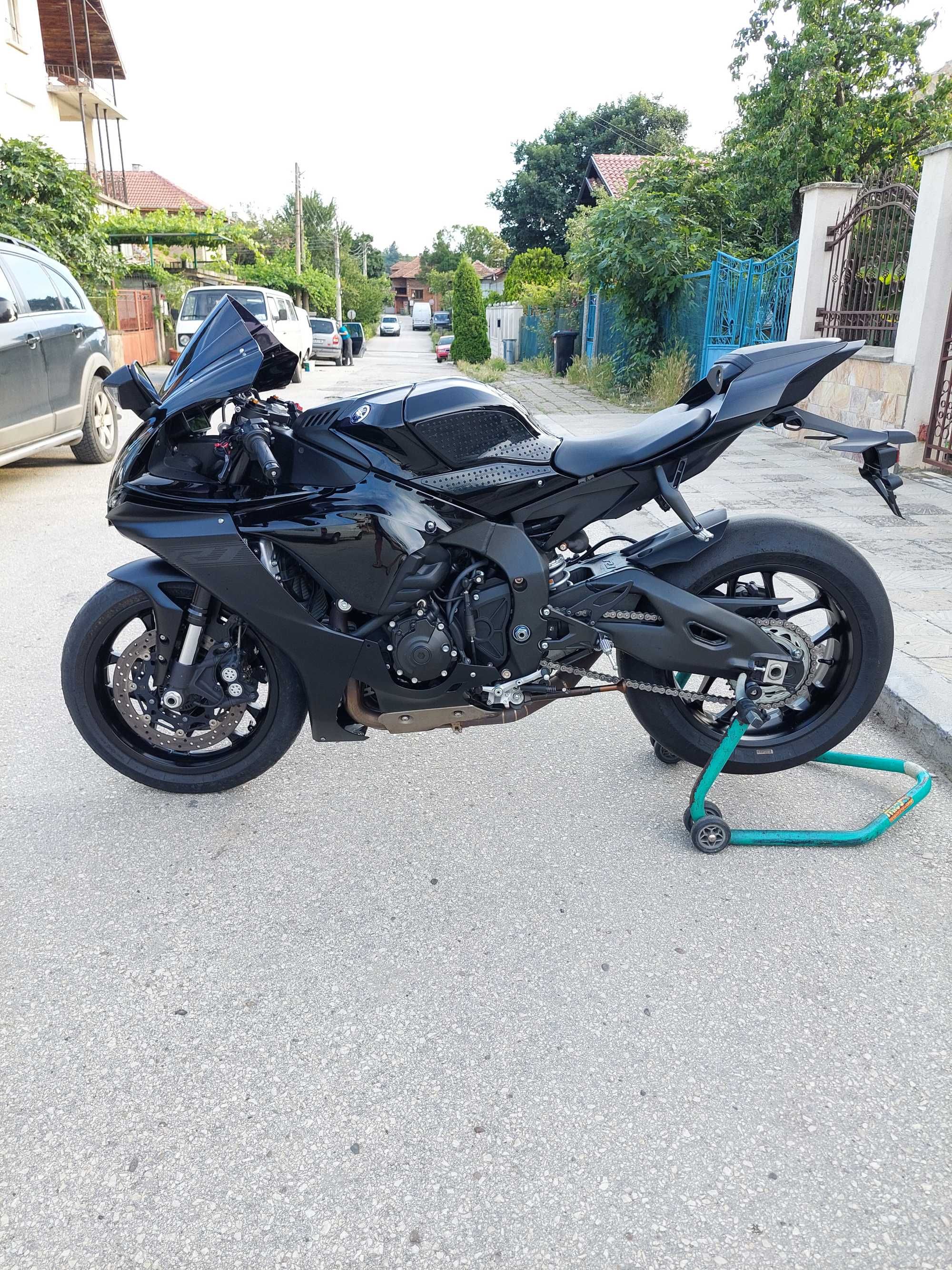 Yamaha Yzf R1 2021