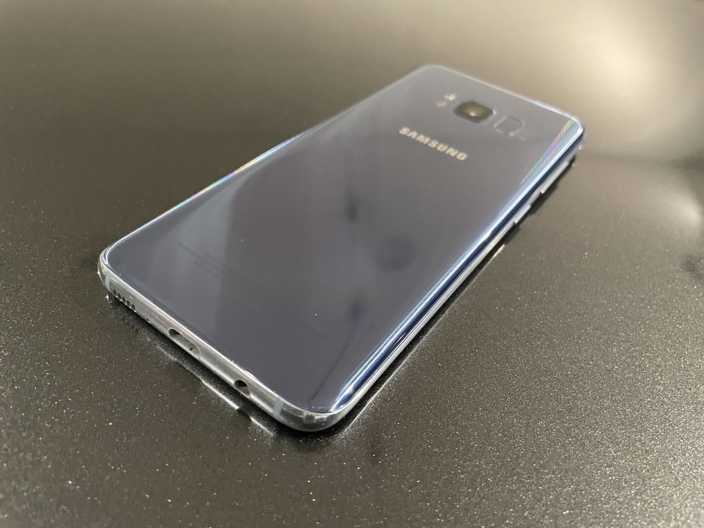 Samsung Galaxy S8 Blue перфектен + подаръци