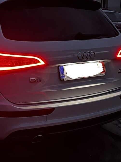 Audi Q5-2.00-190к.с.