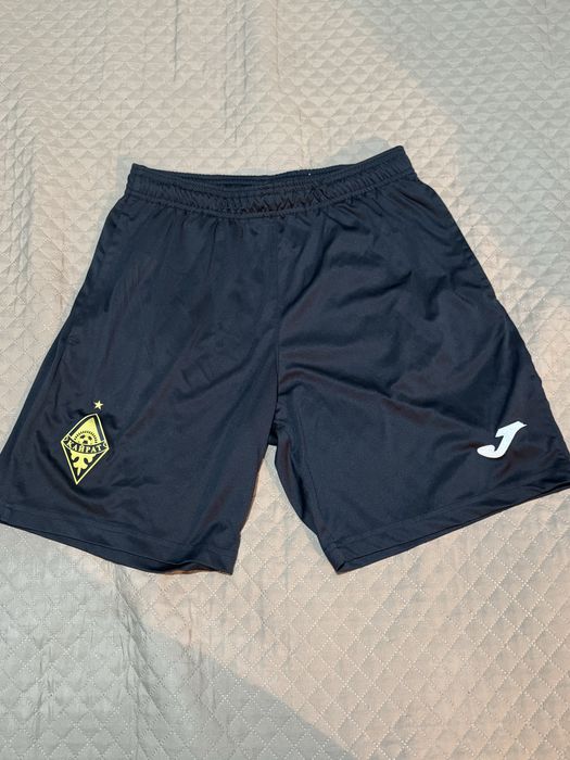 Шортик Кайратовская