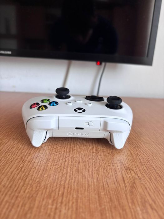 Controller Xbox serios x/s+doua jocuri