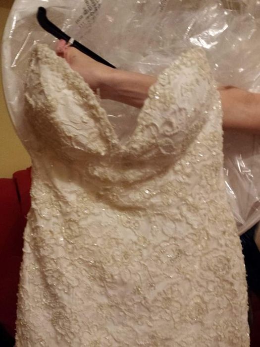 Vând rochie mireasa