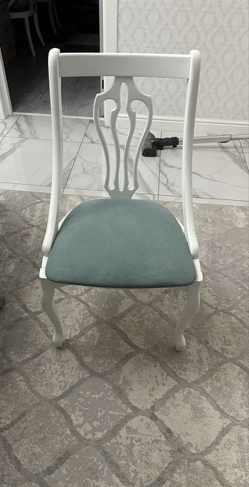 Стулья в количестве 18штук