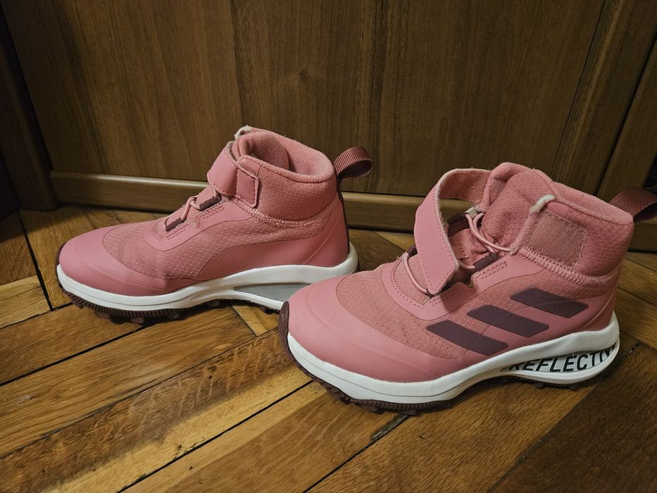 Боти   adidas  34н