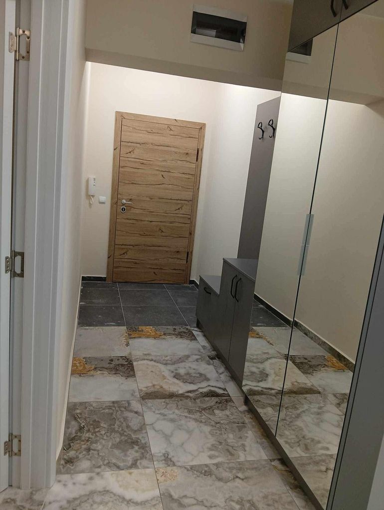 Дава се под наем Тристаен апартамент в Пловдив, Мараша - 110 кв.м за 725 € - Снимка #5