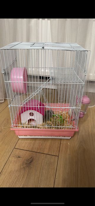 Клетка для хомяка и всё необходимое в комплекте